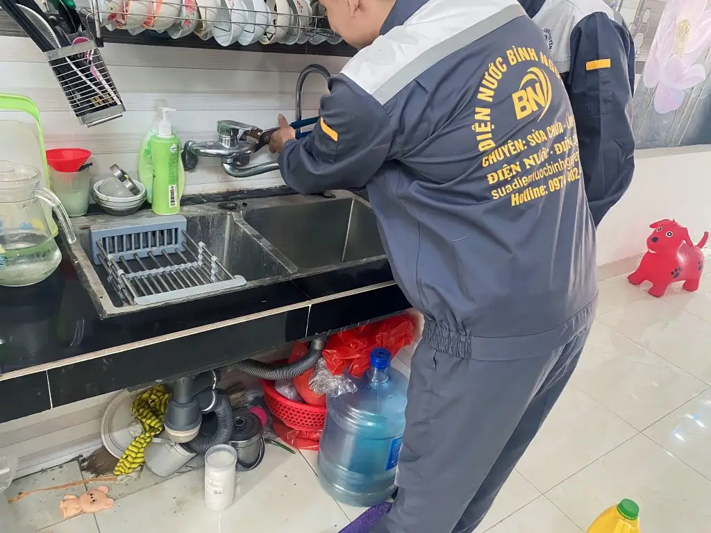 nhận thay van khóa nước sinh hoạt tại nhà gia lai